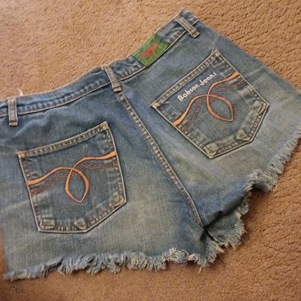 Bobson Distressed Short Shorts - Picture 4 of 7
